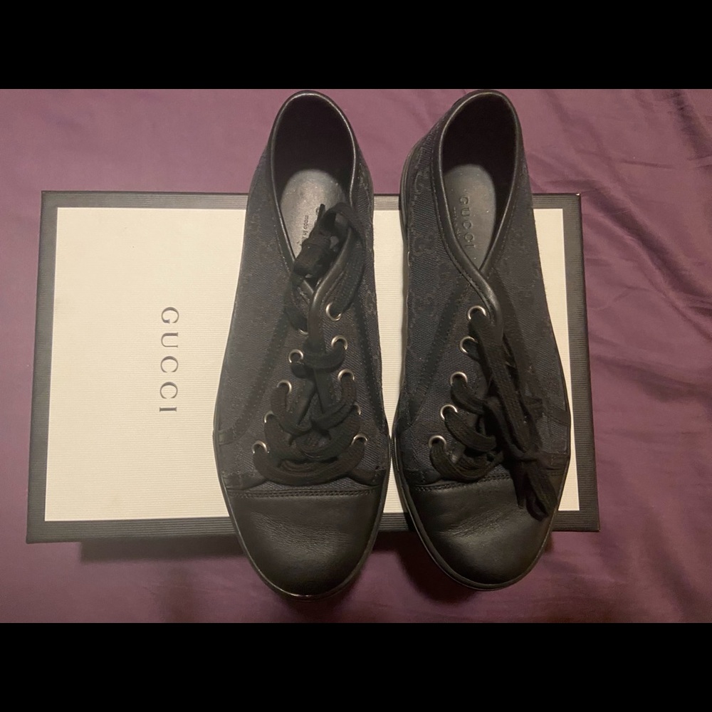 Women Gucci shoes